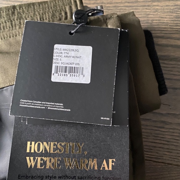 Moose Knuckles - Picture 11 of 11